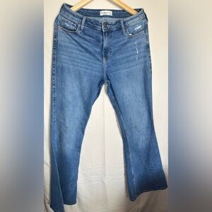 Abercrombie & Fitch The Flare Ultra High Rise